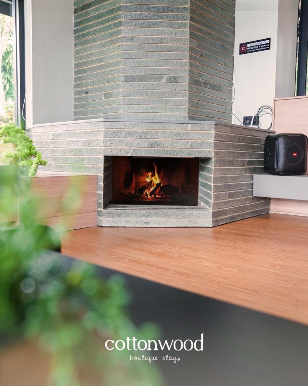 Cottonwood Yaputa Heated-Onsen Netflix Api-Unggun Karaoke Ps4 Villa Sampal Kültér fotó